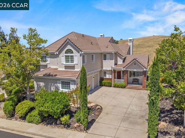 3051 Miwok Way, Clayton CA 94517