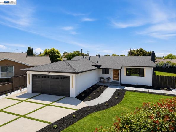 4683 De Silva St., Fremont CA 94538