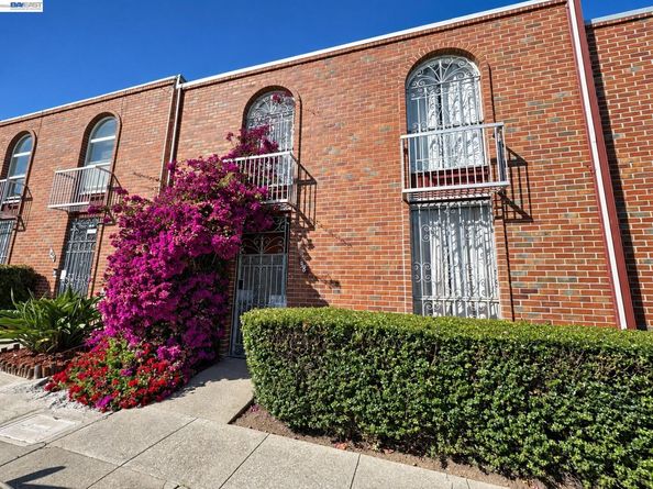 38 Kelloch Ave, San Francisco CA 94134