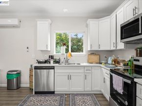 30544 Hoylake St, Hayward CA 94544