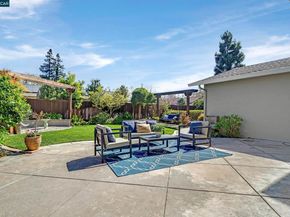 2415 Crestline Rd, Pleasanton CA 94566