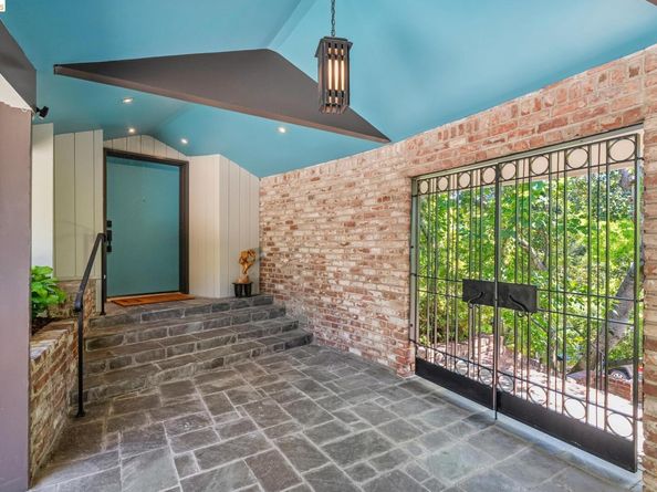 11 Huntleigh Rd, Piedmont CA 94611