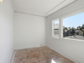 5320 El Camile AVE, Oakland CA 94619