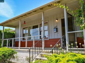 2110 Pomona Ave, Martinez CA 94553