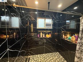 674 Clara, Oakland CA 94603