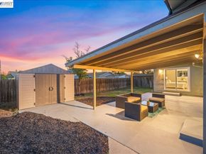 578 Meadowlark St, Livermore CA 94551