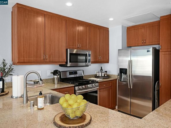 5855 Horton 710, Emeryville CA 94608