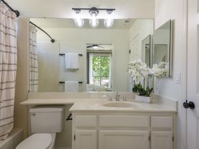 7633 Tuscany Dr, Dublin CA 94568