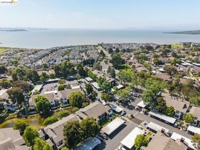 154 Marina Lakes DR, Richmond CA 94804
