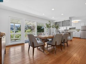 26 Carisbrook Dr, Orinda CA 94563
