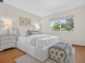 26 Carisbrook Dr, Orinda CA 94563