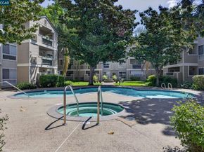 2560 Oak Rd 120, Walnut Creek CA 94597