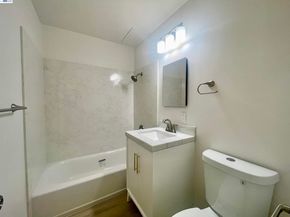 1428 Madison St #104, Oakland CA 94612