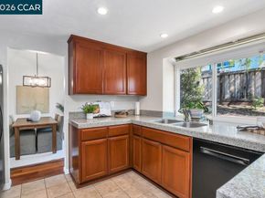 2143 Range Place, Martinez CA 94553