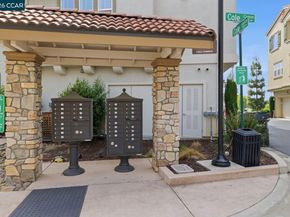 971 Bluebell Dr, Livermore CA 94551