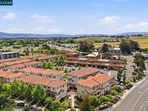 971 Bluebell Dr, Livermore CA 94551