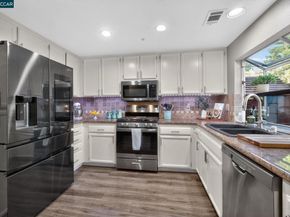 3983 Inverness Cmn, Livermore CA 94551