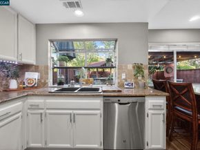 3983 Inverness Cmn, Livermore CA 94551