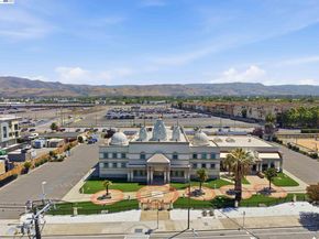 1661 Centre Pointe Dr, Milpitas CA 95035