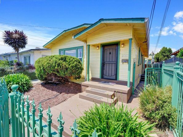 2007 57Th Ave, Oakland CA 94621