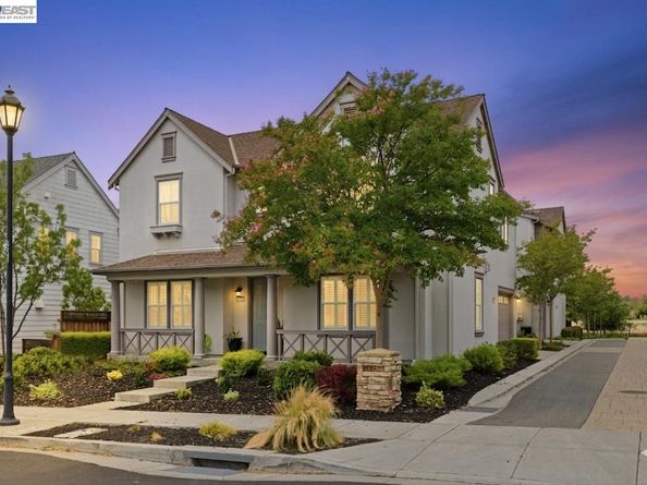 4266 Sunset View Dr, Dublin CA 94568
