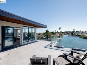 1235 Hawthorne St, Alameda CA 94501