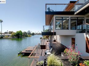 1235 Hawthorne St, Alameda CA 94501
