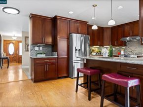 2095 Robb Rd, Walnut Creek CA 94596