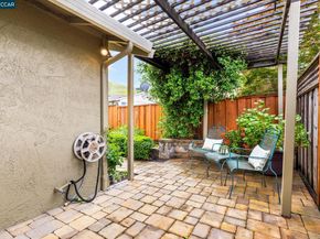 2095 Robb Rd, Walnut Creek CA 94596