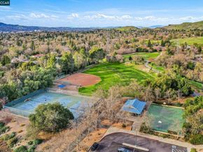 2095 Robb Rd, Walnut Creek CA 94596