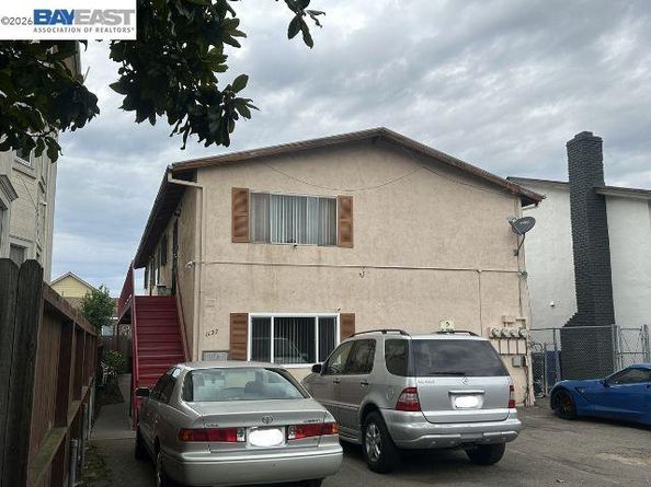 1127 Linden St, Oakland CA 94607