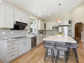 7880 La Quinta Ct, Pleasanton CA 94588
