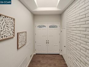 3018 Bradbury Dr, Lafayette CA 94549