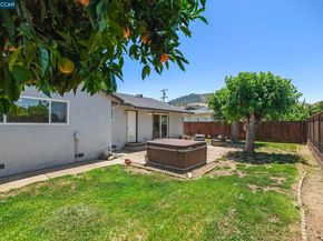 1346 Maryland Dr, Concord CA 94521
