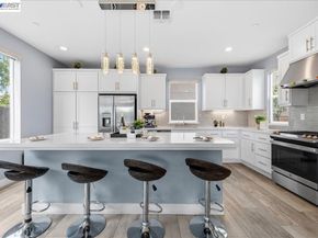 5806 Silhouette Ct, Dublin CA 94568