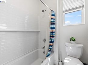 5806 Silhouette Ct, Dublin CA 94568