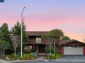 17 Corte Granada, Moraga CA 94556