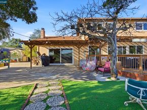 17 Corte Granada, Moraga CA 94556