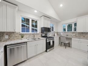 3426 Pierson St, Oakland CA 94619
