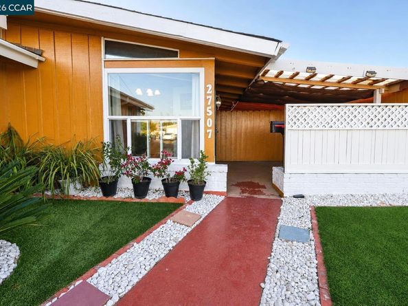 27507 Barcelona Ave, Hayward CA 94545