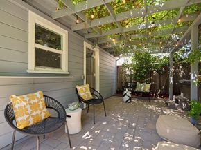 2420 Carmel St, Oakland CA 94602