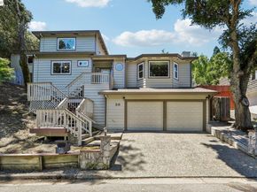 26 Oak Rd, Orinda CA 94563
