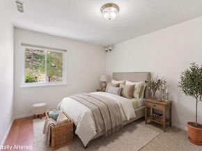 26 Oak Rd, Orinda CA 94563