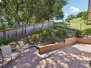 26 Oak Rd, Orinda CA 94563