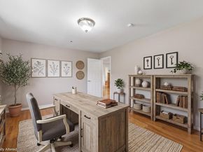 26 Oak Rd, Orinda CA 94563