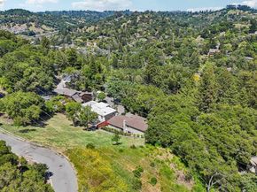 26 Oak Rd, Orinda CA 94563