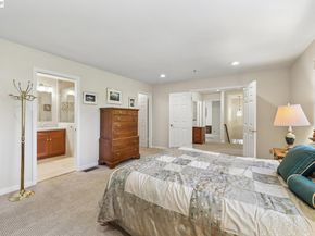 26 Oak Rd, Orinda CA 94563
