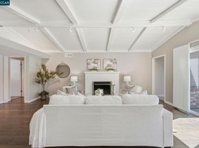 7 El Corte, Orinda CA 94563