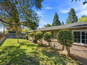 7 El Corte, Orinda CA 94563