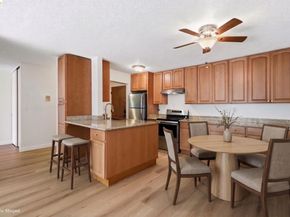 955 Shorepoint Ct 208, Alameda CA 94501